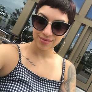 Meet your Posher, Sofia